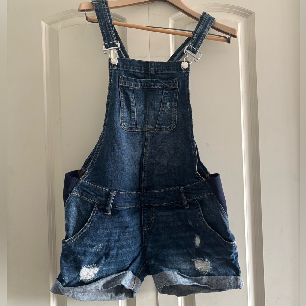 Motherhood Maternity short overalls